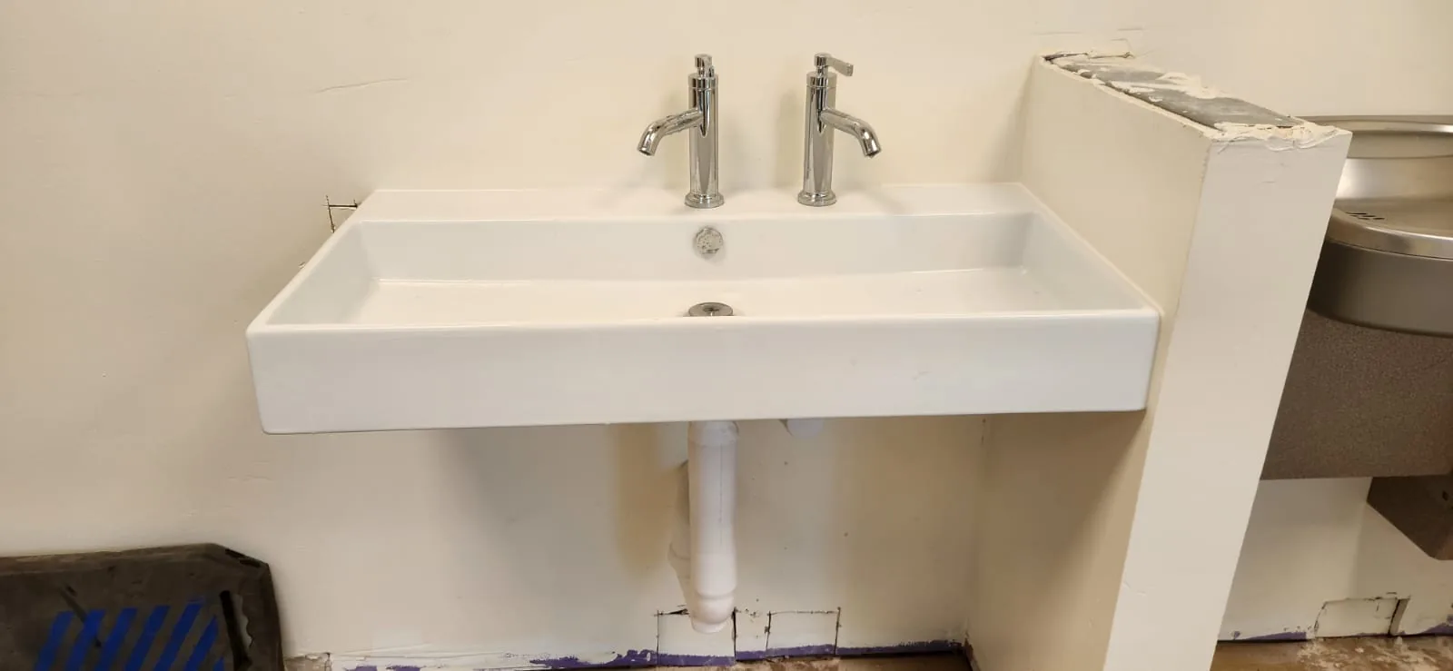 Finish plumbing installation 33
